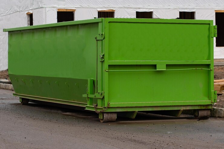 How to Handle Heavy Waste Easily with a Rubble Container Solution
